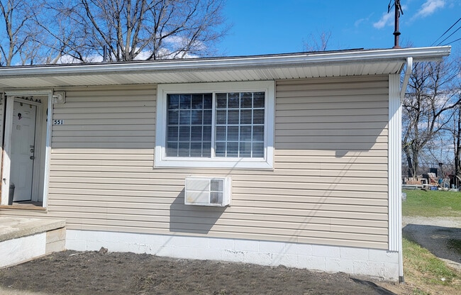 Building Photo - 551 Baltimore Ave Unit 551