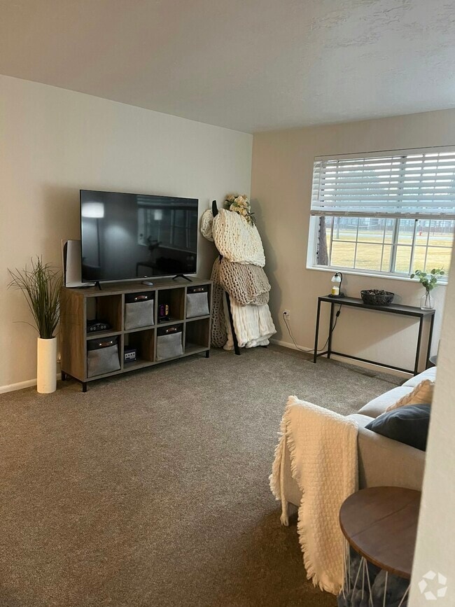 Building Photo - 90 E 600 S Unit 1 Rental