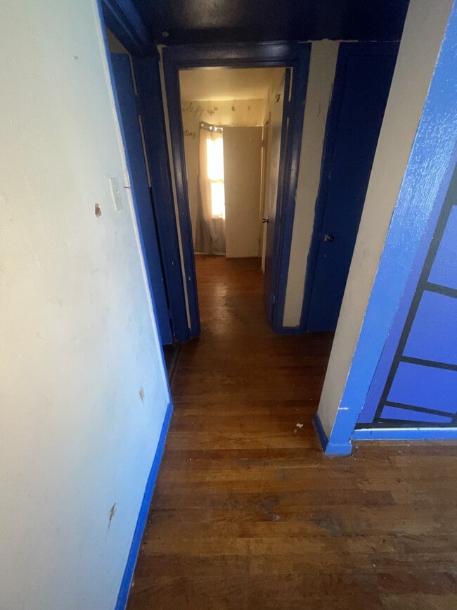 Photo - 9145 Loganberry Ln