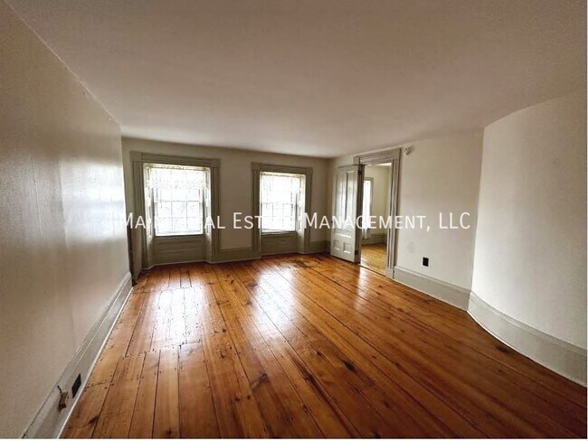 Photo - 79 Broadway Unidad 3