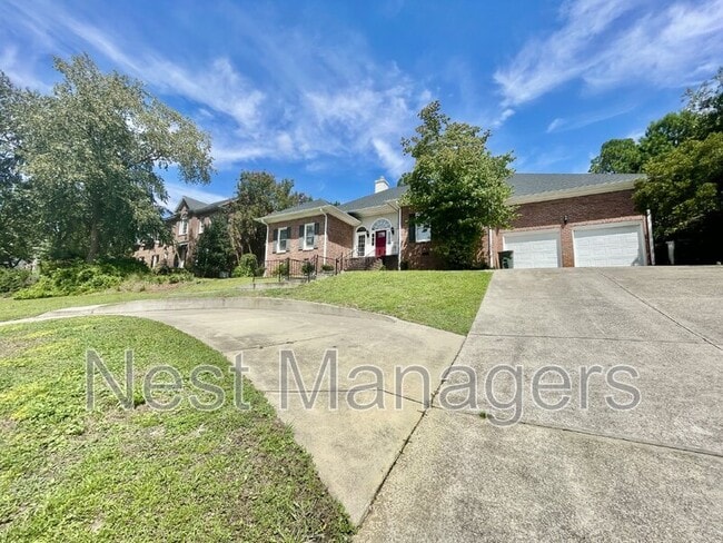 Photo - 6214 Kirkwall Rd