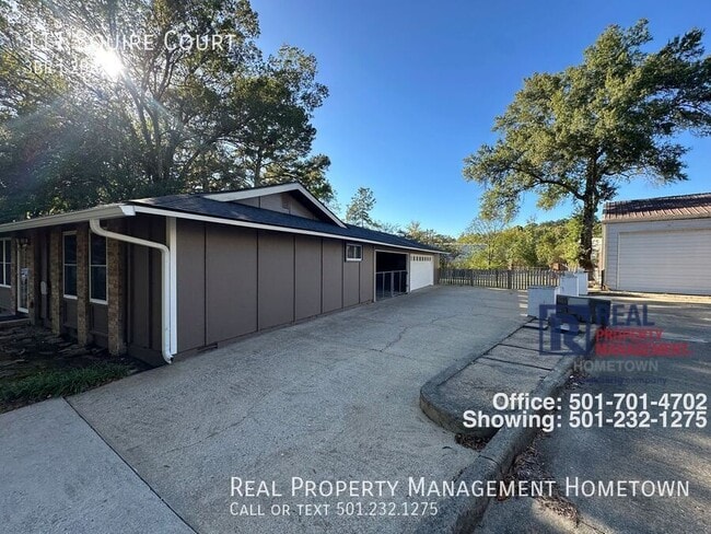 Photo - 111 Squire Ct
