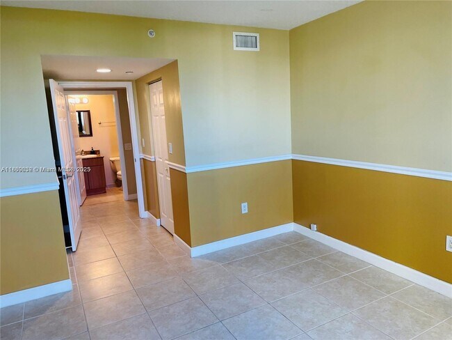 Photo - 201 Golden Isles Dr Unit 510