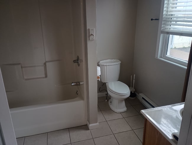 Photo - 730 Main St Unit Apt A