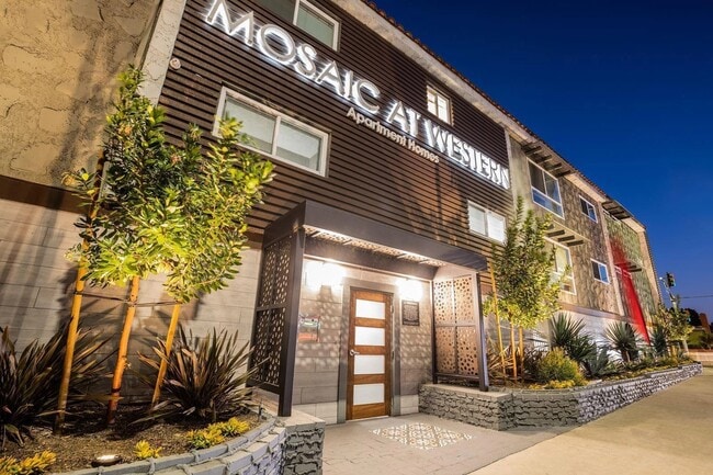 Mosaic at Western Apartments Homes