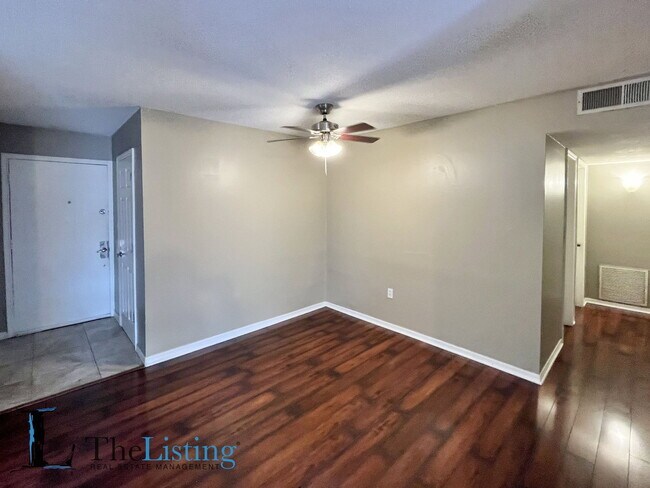 1695 Lee Rd Unit D215