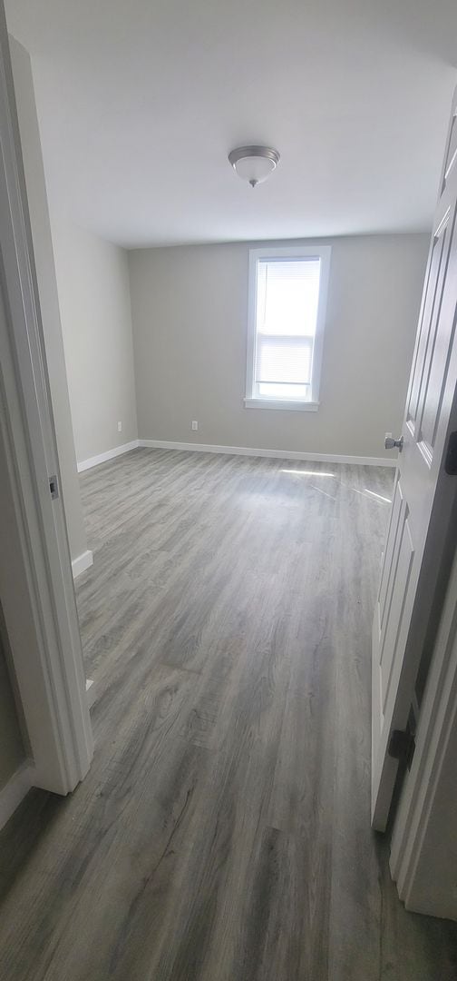 Photo - 2 Bedroom House Available With Backyard