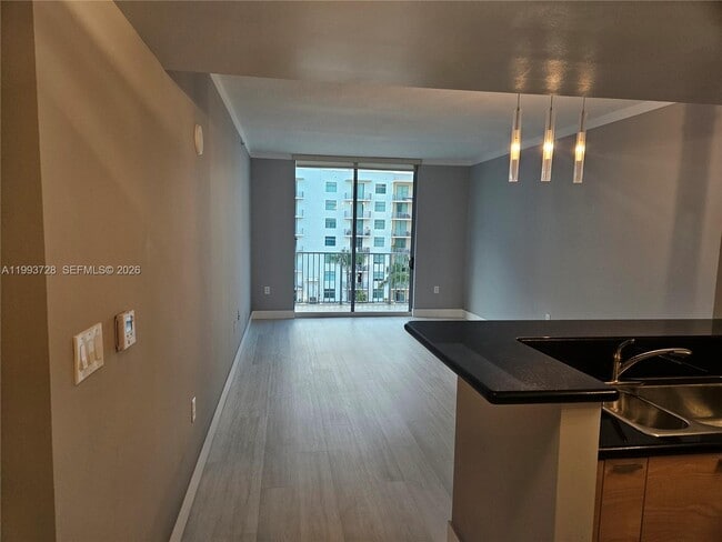 Photo - 140 S Dixie Hwy Unit 822