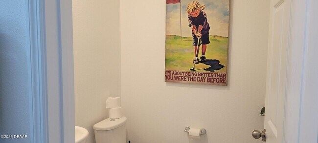 Photo - 284 Links Ter Blvd