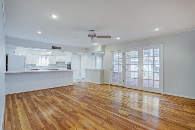 Photo - 3526 Durhill St
