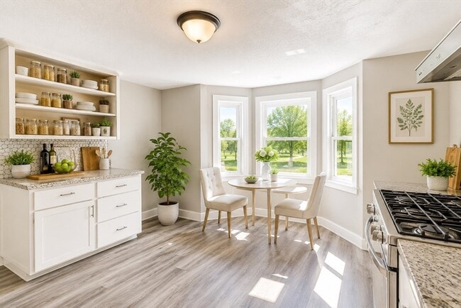 Photo - 1 Greenleaf Pl