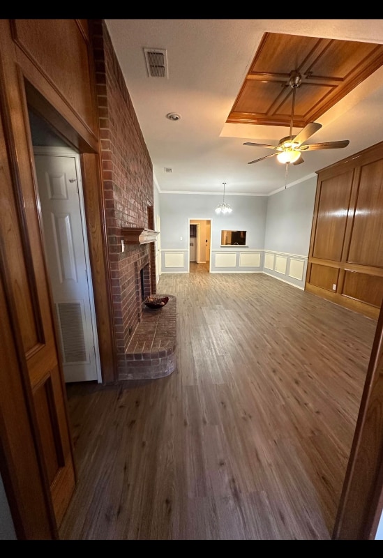 Photo - 122 Larchbrook Dr