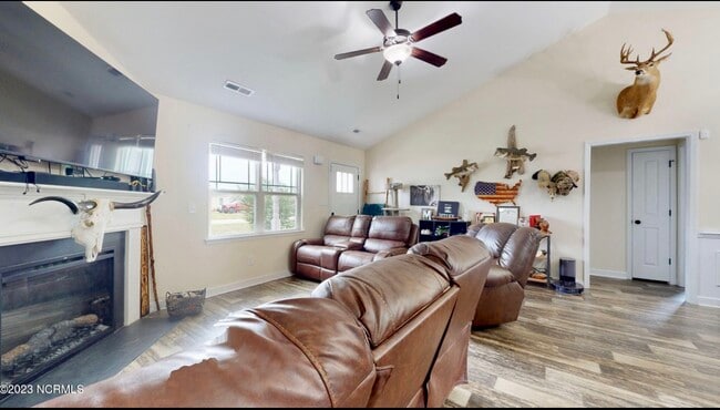 222 Rowland Dr