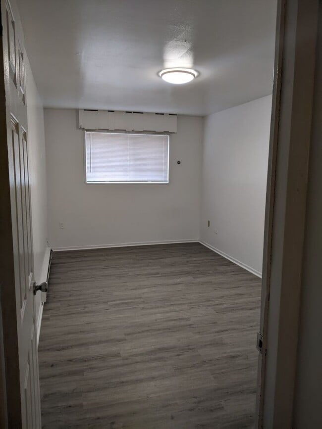 Photo - Renovated 1 Bed 1 Bathroom- $200 Off 1st M... Unidad 107