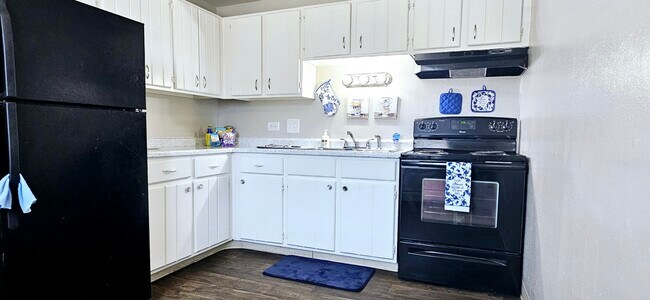 Photo - Powderhorn Apartments