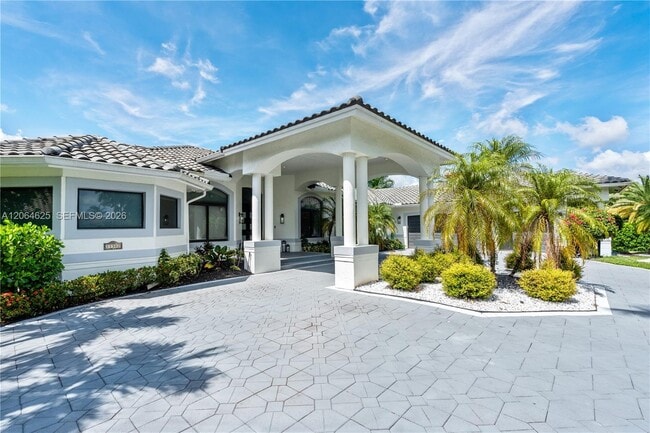 Photo - 11302 NW 9th St