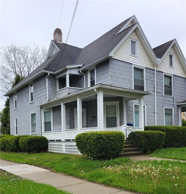Building Photo - 501 Grove St Rental