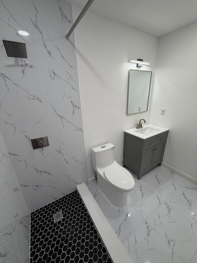 Photo - 11134 SW 6th St Unidad R