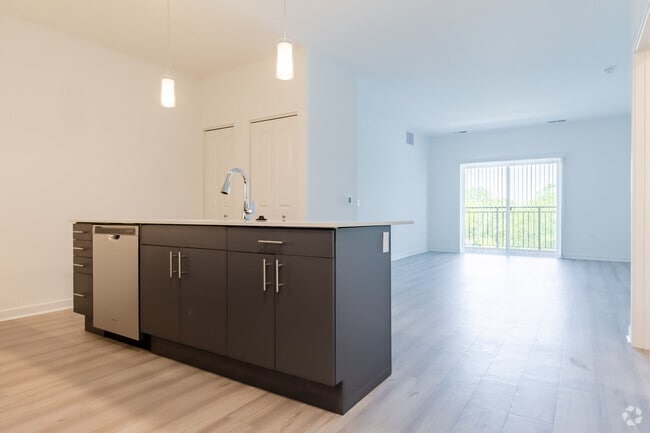 2BR, 2BA - Kitchen/Dining/Living