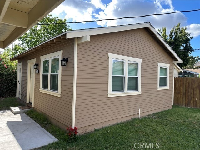 Photo - 274 N Waverly St