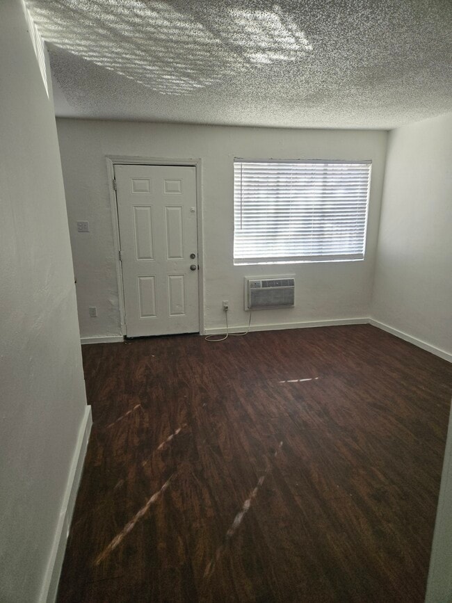 Photo - 708 Jackson Ave