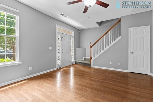 Photo - townhouse