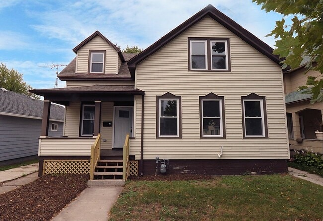 Photo - 1602 N 8th St