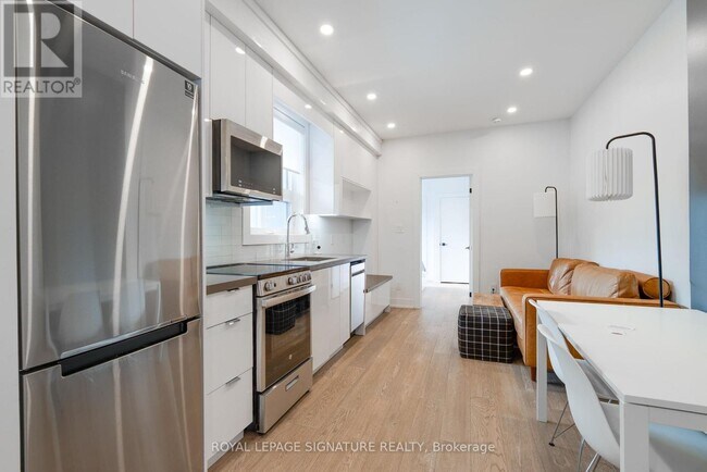 Photo - 17 Claremont St