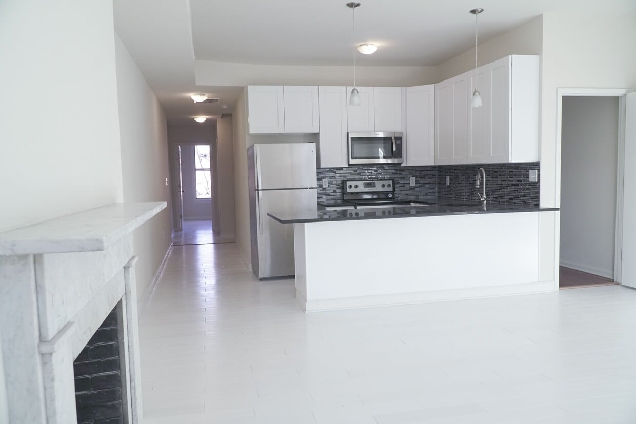 Photo - 30 E Preston St (Baltimore, MD)