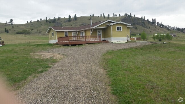 1 A lot - 2 Meadowlark Sq Rental