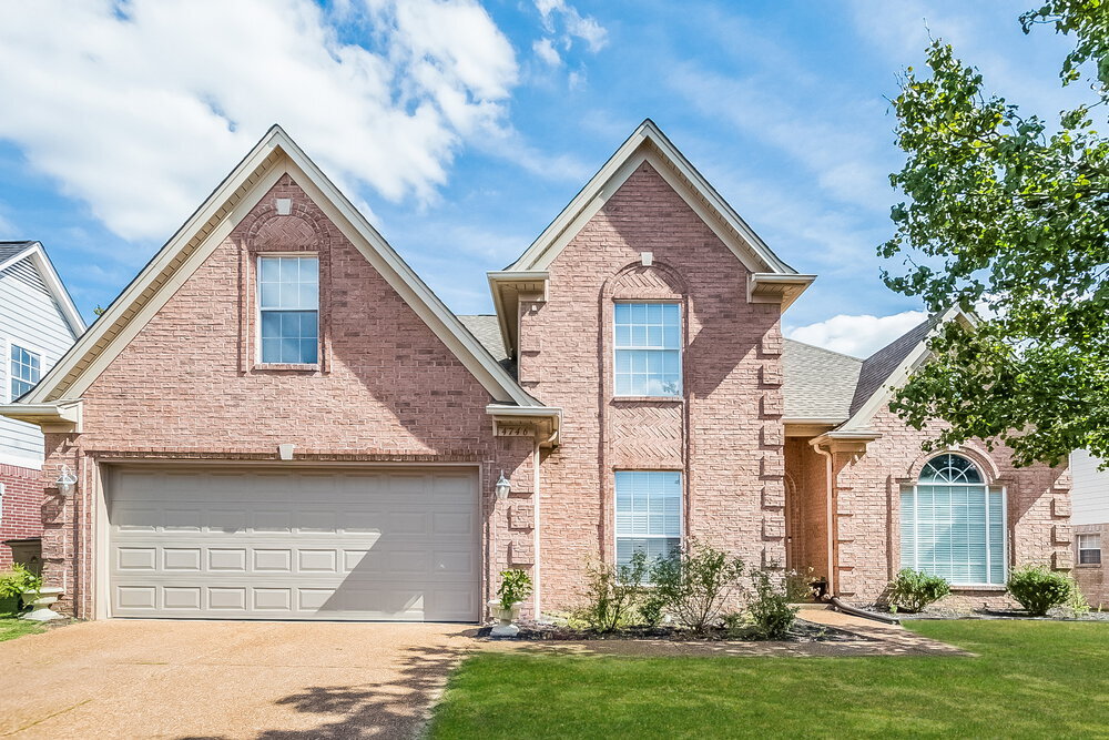 Photo - 4746 Greybriar Dr