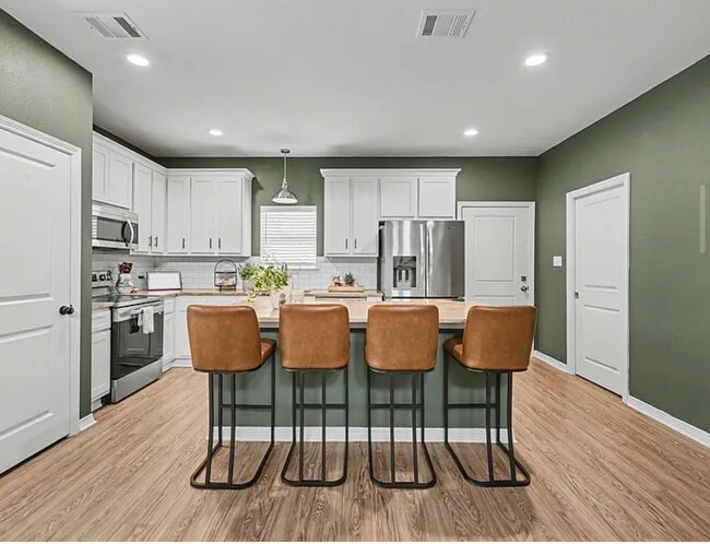 Photo - 507 N Logan Ave