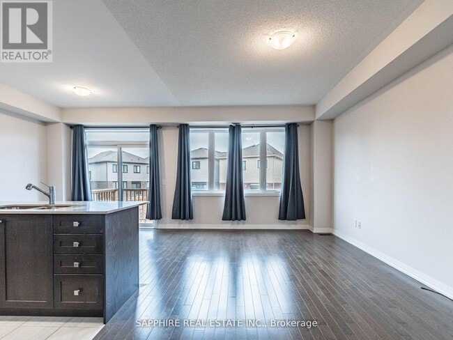 Photo - 215 Provident Wy