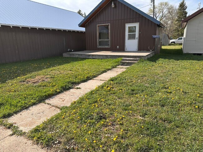 Photo - 1 Bed, 1 Bath house in Belt