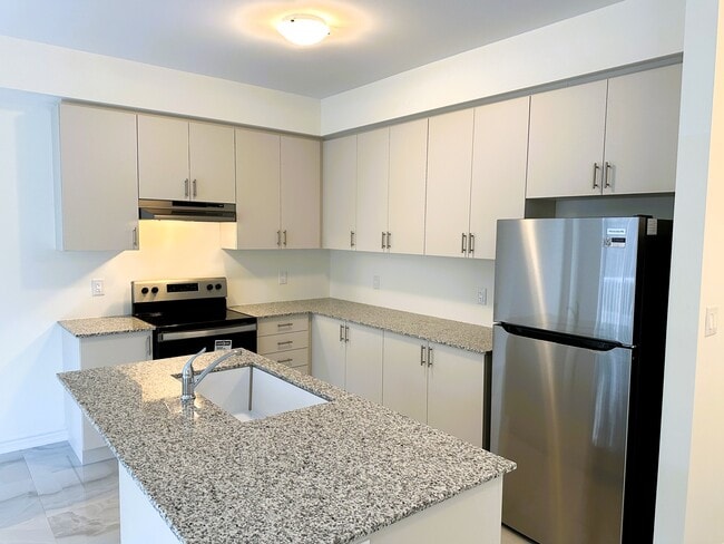 Photo - Tranquil and Private Bungalow in Bobcaygeo...