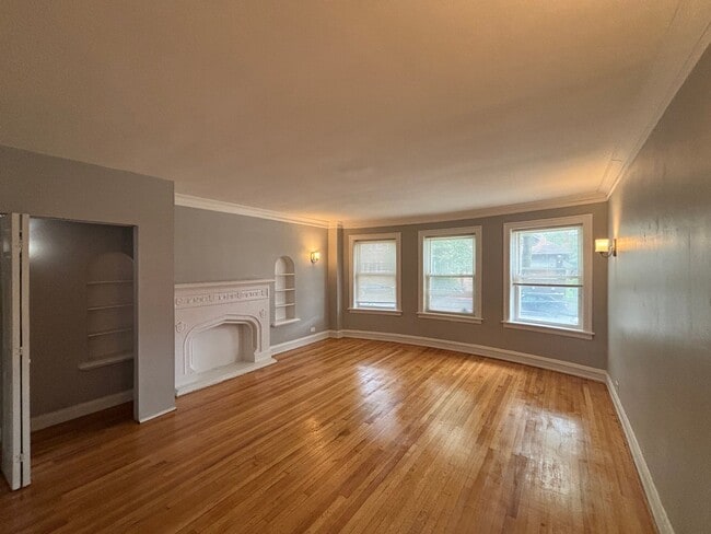 Photo - 8346-8348 S Maryland Ave Unit 8346-1
