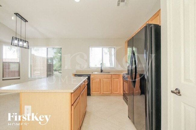 Photo - 12393 W Hopi St