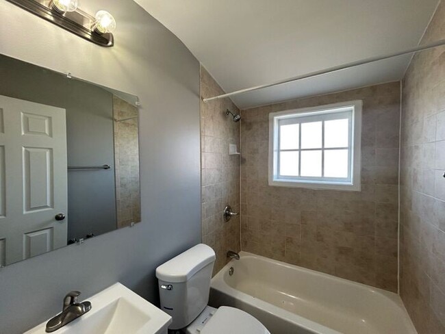 Photo - Semidetached 3 bedroom