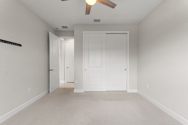 Photo - 1125 Victoria Hills Dr S