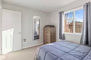 Photo - 763 18th St NE