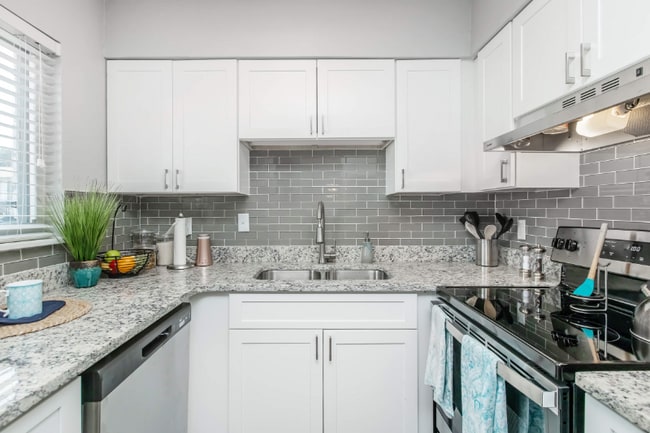 Building Photo - 2950 S Cobb Dr SE Rental