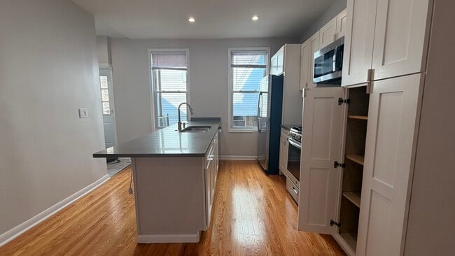 Photo - 1252 N Cleaver St
