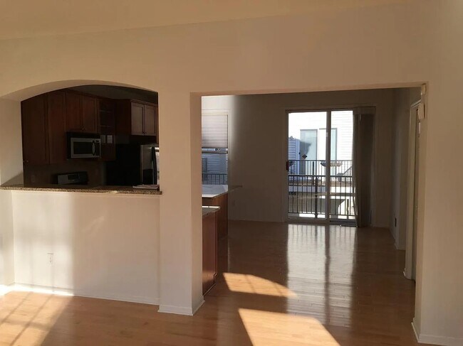 Photo - 8279 Labont Way