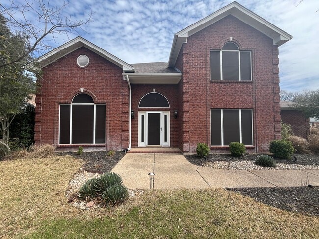 Photo - Mill Creek Executive Home Overlooking Golf Course at 17th Tee