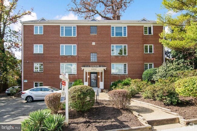Building Photo - 1410 N Quinn St Unit 6 Rental