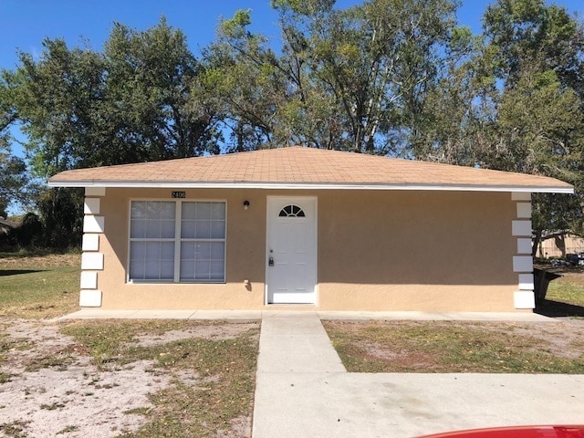 Building Photo - 5 Bedroom 2 Bath Home in Sanford - Move in...