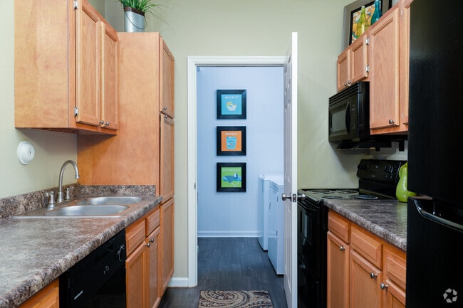 2BR, 2BA - 1,159SF