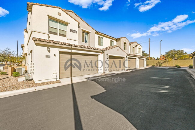 Photo - 778 E Harper St