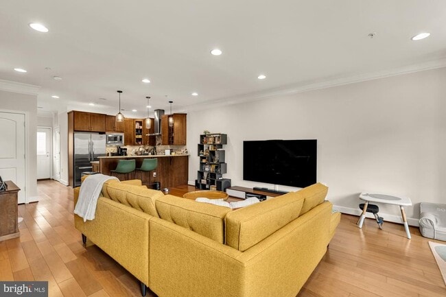 Photo - 1502 10th St NW