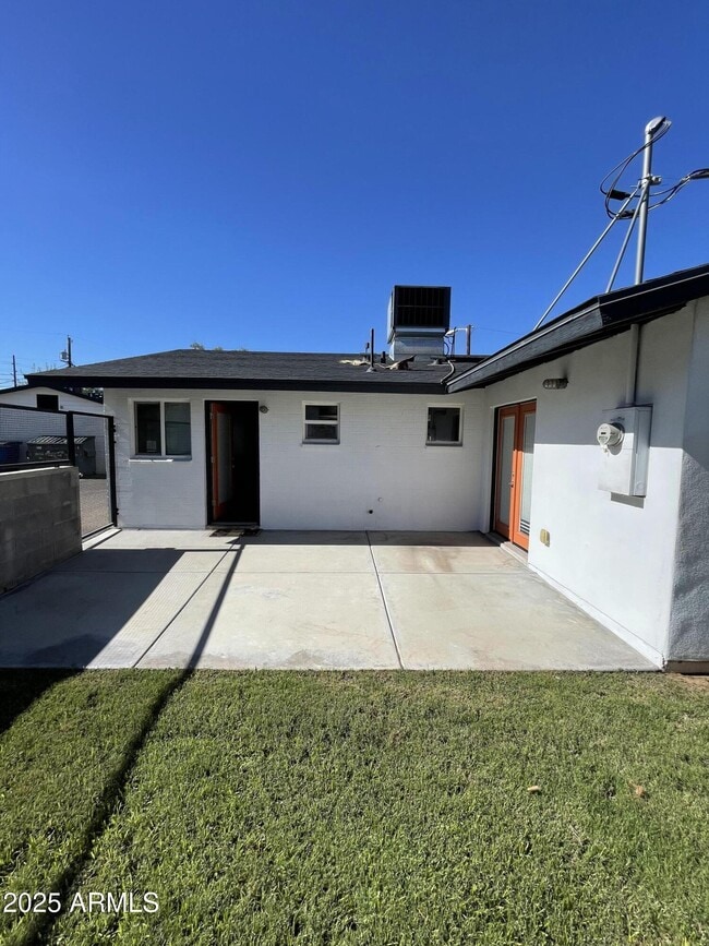 Photo - 3416 N 37th St Unit 3